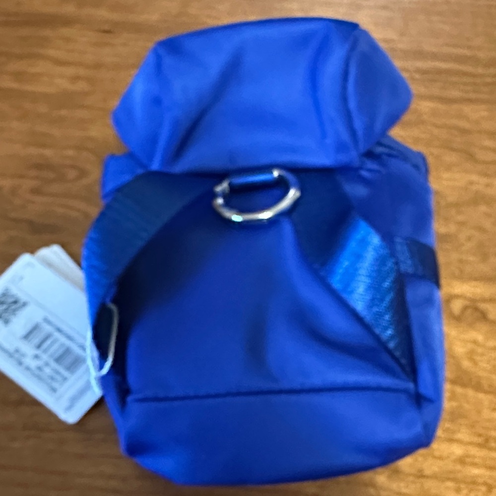 Lululemon Wunderlust Backpack Nano - Royal Blue NWT - Picture 9 of 16